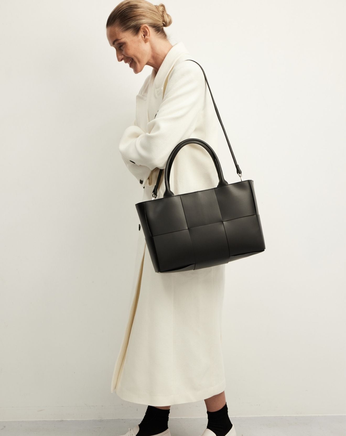 Aurora Black Bag