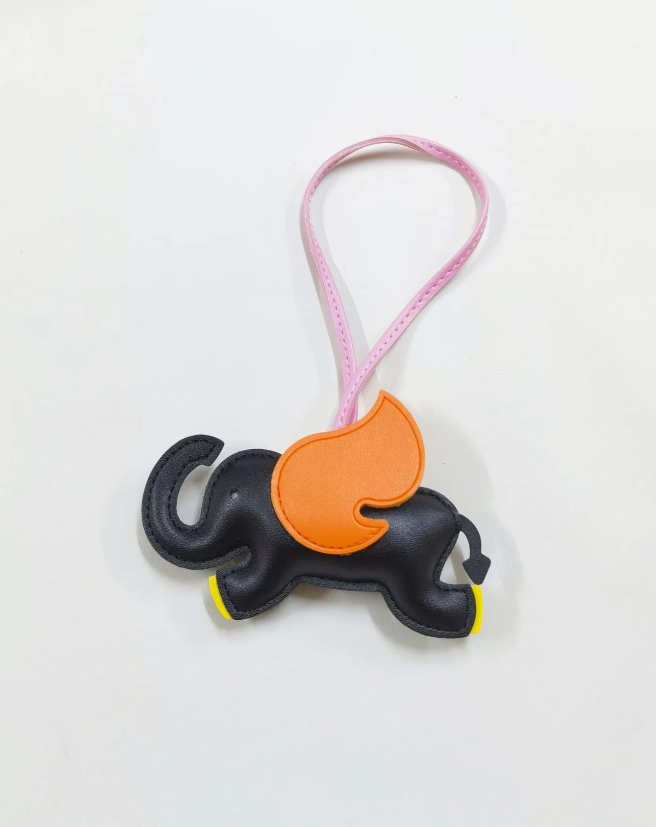 Dumbo Charm Nero/Arancione